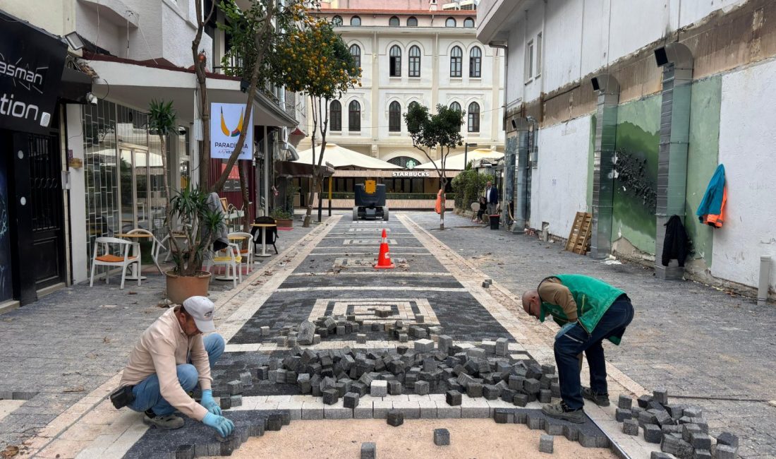 Bandırma’da Yol ve Yeşil Alan Çalışmaları Bandırma Belediyesi, kent genelinde hem yol yapım çalışmalarını hem de