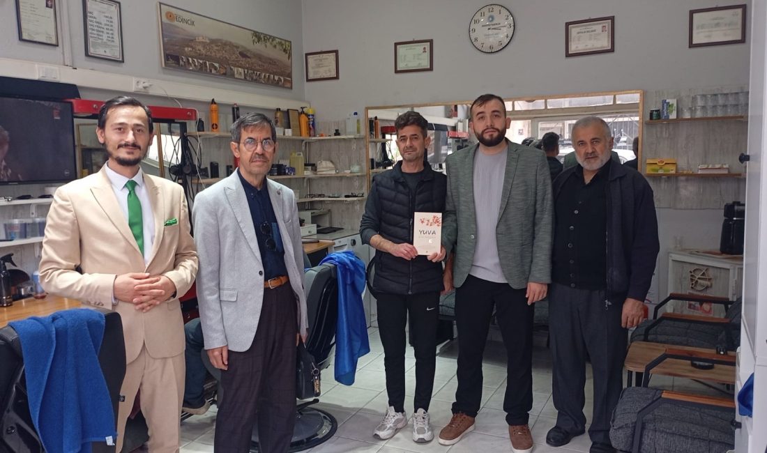 Bandırma Müftülüğü’nden Edincik esnafına ziyaret Edincik Mahallesi’nde görev yapan din görevlileri, mahalle esnafını ziyaret ederek