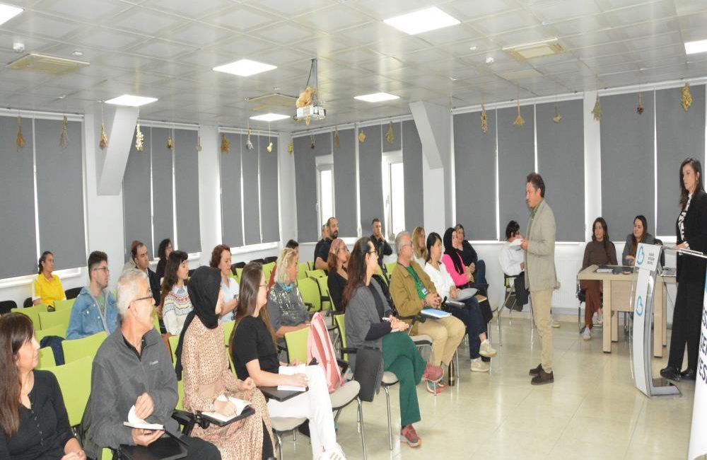 BAÇEM’de 5. Bitki Doku Kültürü kursu tamamlandı Balıkesir Büyükşehir Belediyesi Kırsal Hizmetler Dairesi Başkanlığına bağlı Balıkesir Çiftçi