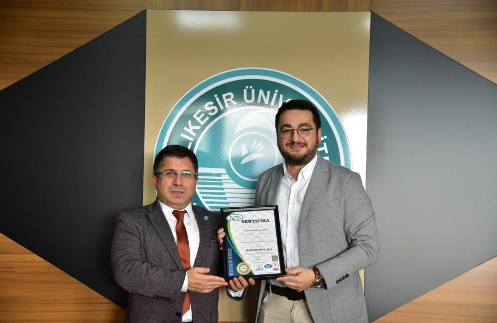 Balıkesir Üniversitesi (BAÜN), stratejik hedefleri doğrultusunda yürüttüğü kalite güvence çalışmalarını