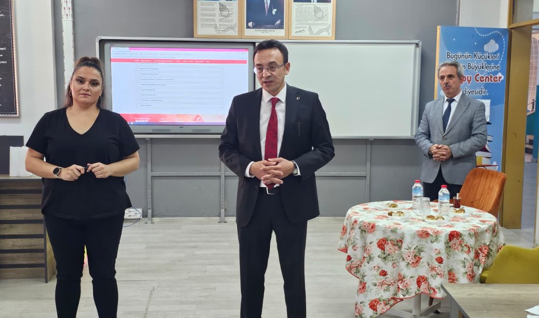 Yeni eğitim modeli için Bandırma’da öğretmenlere bilgilendirme Bandırma İlçe Milli Eğitim Müdürlüğü, Şehit Pilot Üsteğmen Cemil Kaya