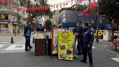 Bandırma Belediyesi, esnaf uyarılarına rağmen kaldırımlardaki engellerin kaldırılmaması ve vatandaşların