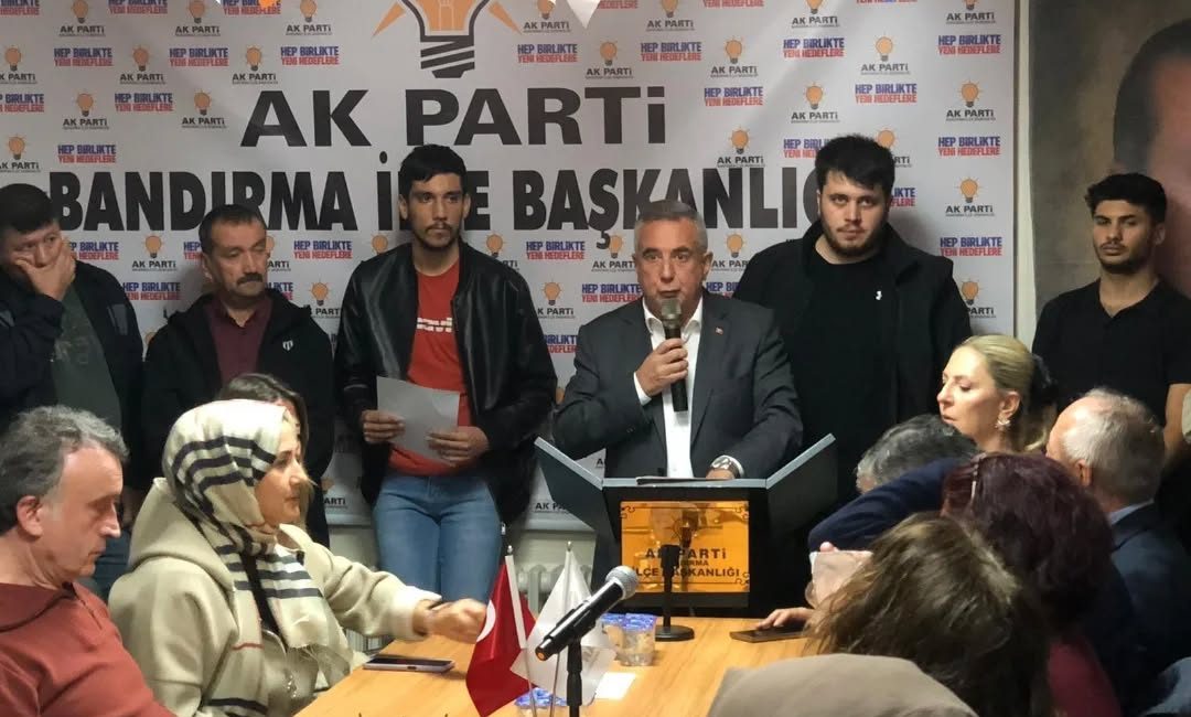 AK Parti Bandırma’da Danışma Meclisi Toplantısı AK Parti Bandırma İlçe Teşkilatı, Danışma Meclisi Toplantısı’nda bir araya