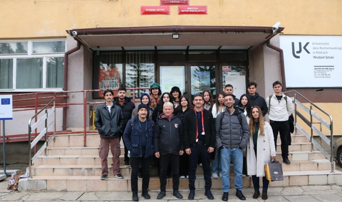 BANÜ öğrencileri Polonya’da kültürel keşif yaptı Türk ve Polonyalı gençler, kültürel etkileşim ve poster tasarımı ile