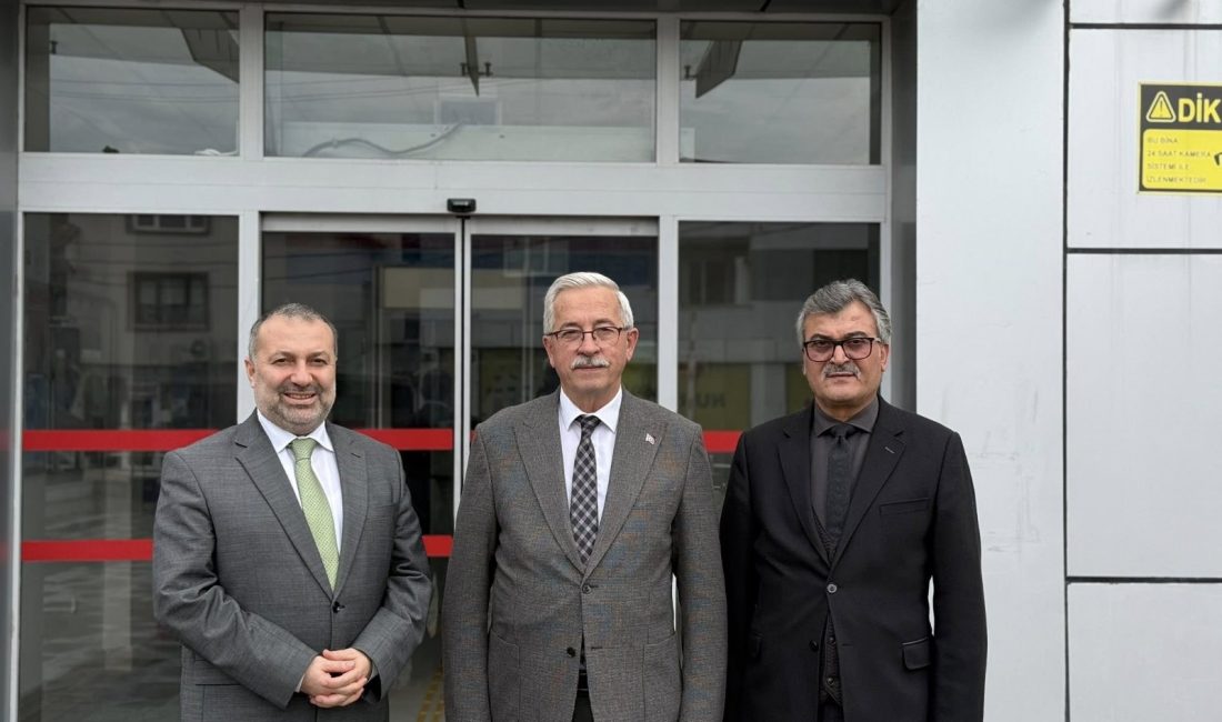 Erdek’in ulaşım sorunları görüşüldü Ulaştırma ve Altyapı Bakanlığı IV. Bölge Müdürü Mustafa Küçükkaptan’a hayırlı