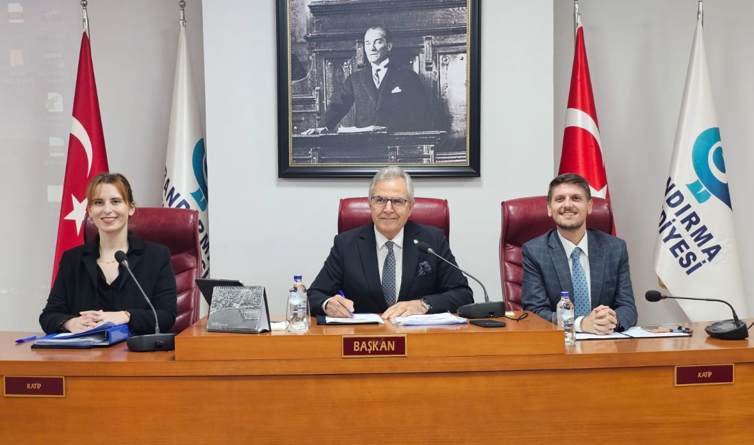 Malta Parkı bölgesindeki iş yerlerine içki ruhsatı kararı Bandırma Belediyesi Kasım ayı olağan meclis toplantısında dokuz gündem maddesi