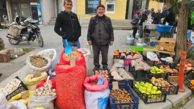 10 Ağustos ve 27 Ekim tarihlerinde meydana gelen büyük depremler