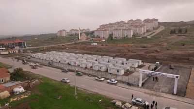 10 Ağustos ve 27 Ekim’de meydana gelen depremlerde evleri hasar