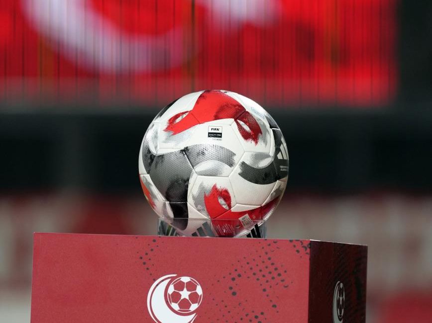 Trendyol Süper Lig’in 13. haftası, yarın oynanacak 3 maçla başlayacak.