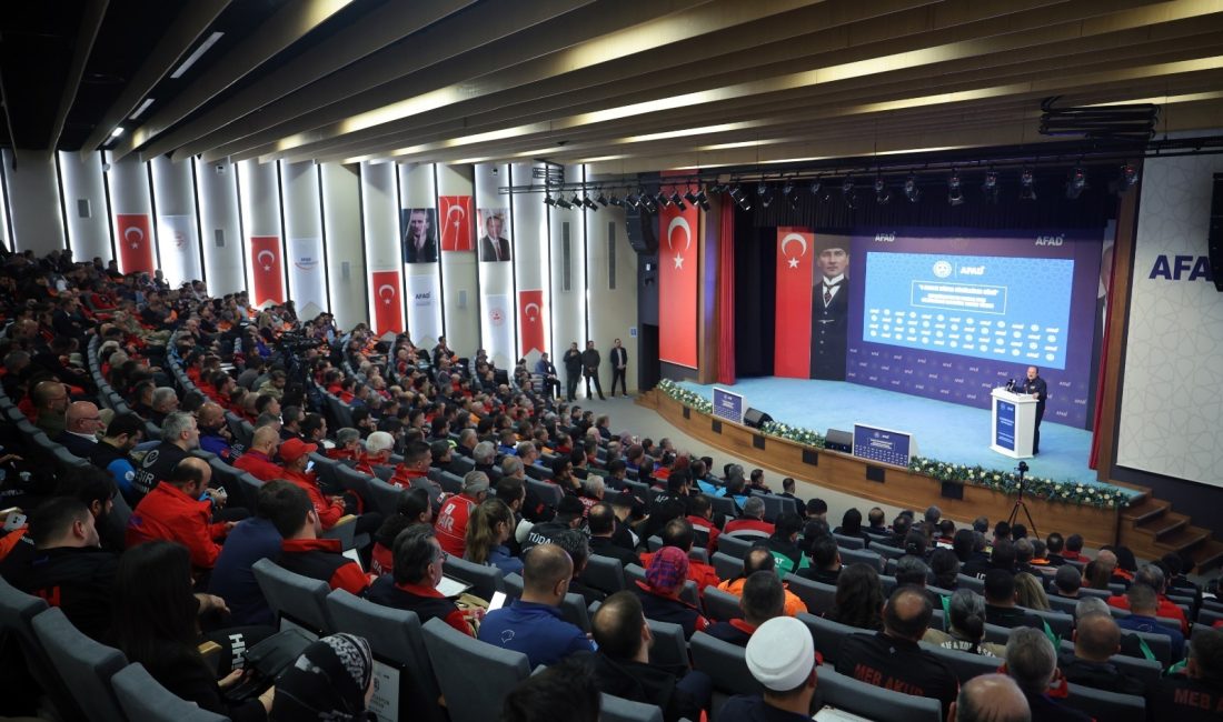 911 Arama Kurtarma’ya, AFAD Orta Seviye Akreditasyonu Bandırma merkezli 911 Arama Kurtarma Derneği, AFAD tarafından verilen Orta