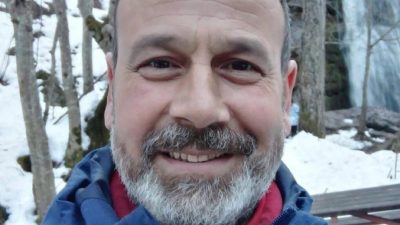 Erdek’te zıpkınla balık avlamak için denize giren emekli askeri savcı