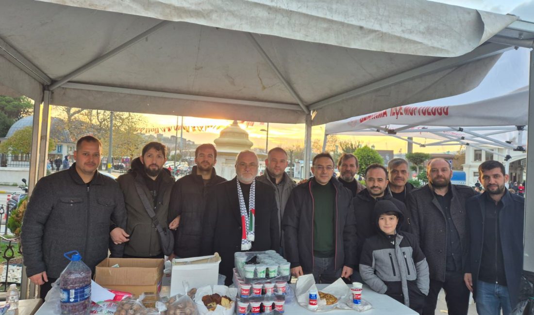 Bandırma’dan Gazze’ye yardım eli Bandırma’da düzenlenen “Gazze’ye Destek Hayır Çarşısı”, vatandaşlardan yoğun ilgi gördü
