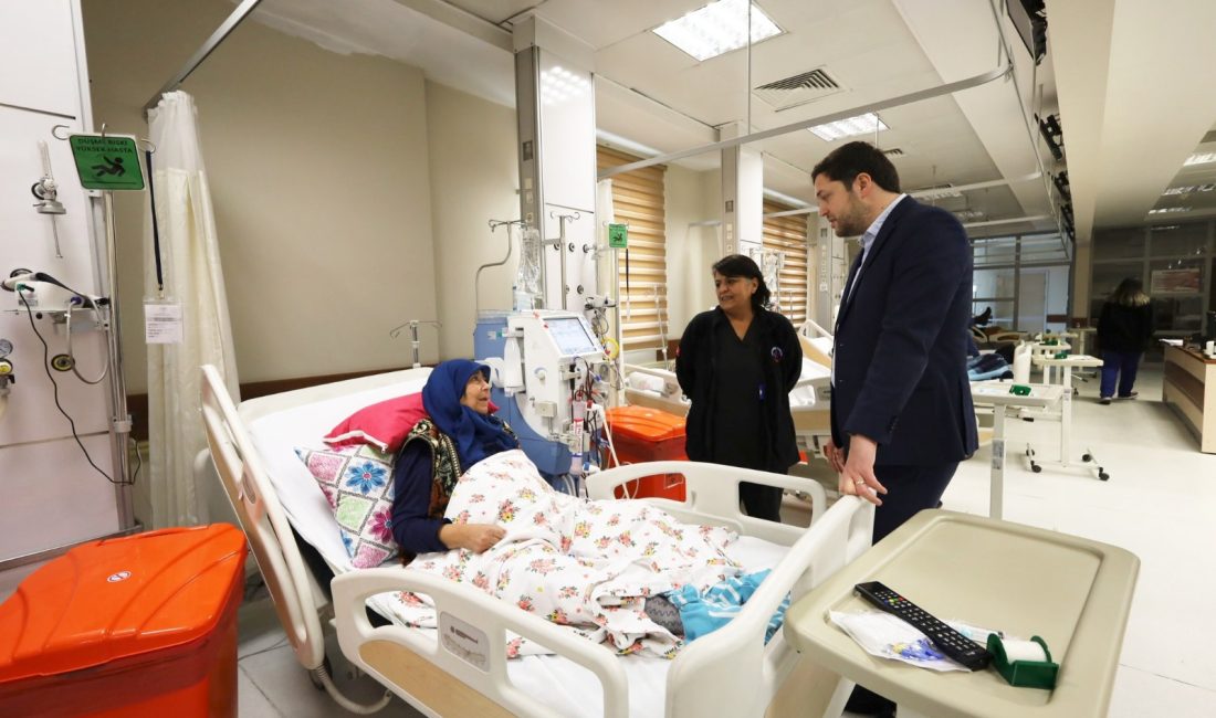 Bigadiç’te sağlık hizmetleri masaya yatırıldı İl Sağlık Müdürü Dr. Miraç Çavdar, Bigadiç Devlet Hastanesi ve