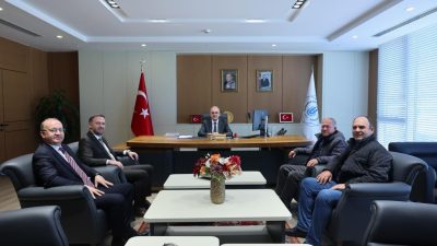 AK Parti Susurluk İlçe Başkanı Şafak Mut, Bandırma Onyedi Eylül