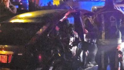 Bandırma da dün gece meydana gelen tek taraflı trafik kazasında