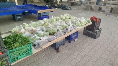 Marmara’da satılamayan taze ürünler üreticilerden temin edilerek hem çiftçinin emeği
