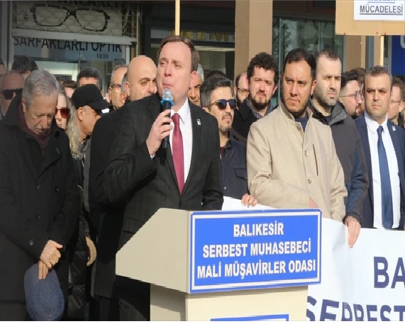 TÜRMOB’tan 586 Sayılı Tebliğe Sert Tepki Türkiye Serbest Muhasebeci Mali Müşavirler ve Yeminli Mali Müşavirler Odaları
