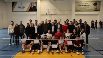Bandırma Onyedi Eylül Üniversitesi’nde öğrenciler ve öğretim üyeleri, engel tanımayan