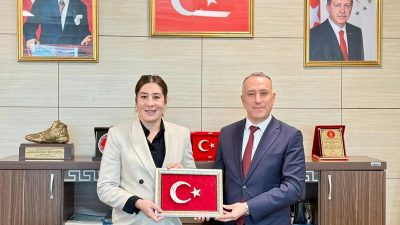 Olimpiyat madalyalı milli sporcu Yasemin Adar Yiğit, Gençlik ve Spor