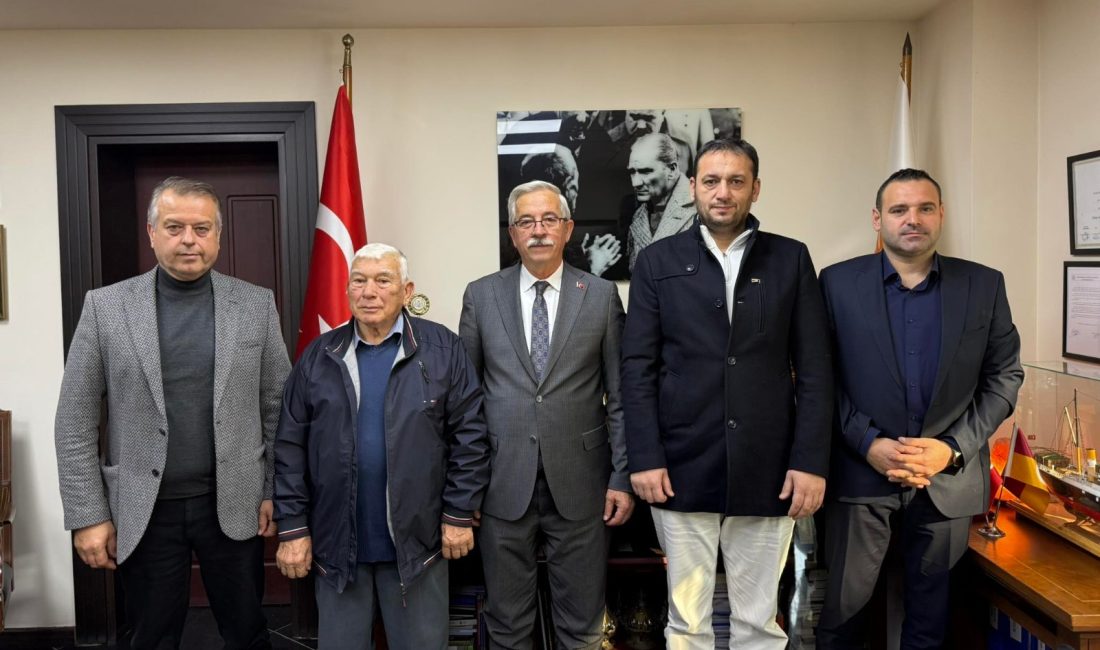 Zeytinciliğin sorunları Erdek Belediyesi’nde görüşüldü Yeni kurulan ERZEYDER’in kurucu üyeleri, Erdek Belediye Başkanı Burhan Karışık