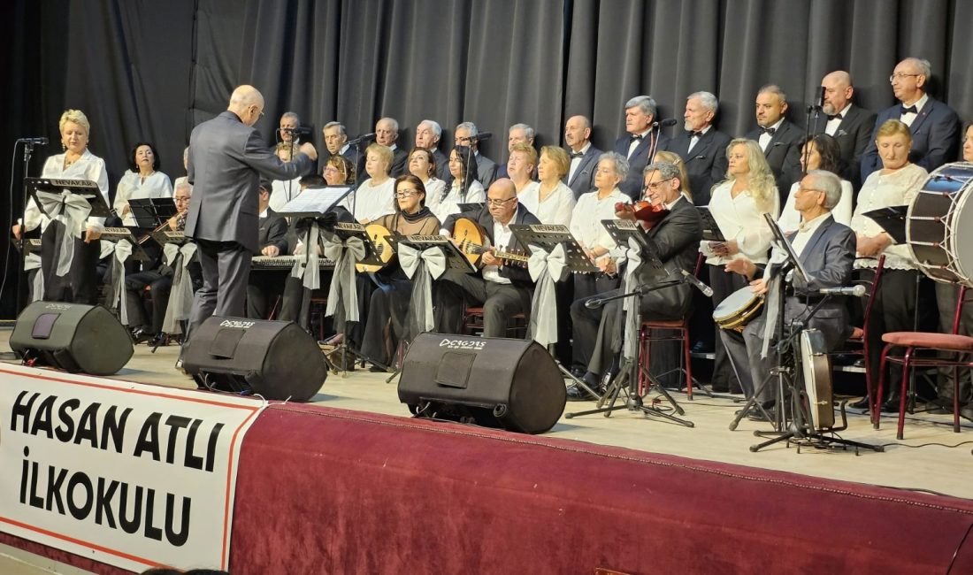 Nevakâr Türk Sanat Müziği Topluluğu’nun Hasan Atlı İlkokulu yararına düzenlediği
