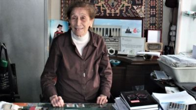 Bandırma’nın en eski vergi mükelleflerinden Bereket Ticaret’in işletmecisi Olcay Bereket,