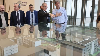 Bandırma Onyedi Üniversitesi (BANÜ) Rektörlüğünde gerçekleştirilen görüşmede üniversite ile sanayi