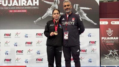 Birleşik Arap Emirlikleri’nin Fujairah kentinde düzenlenen Yıldız Kadınlar Flöre U17
