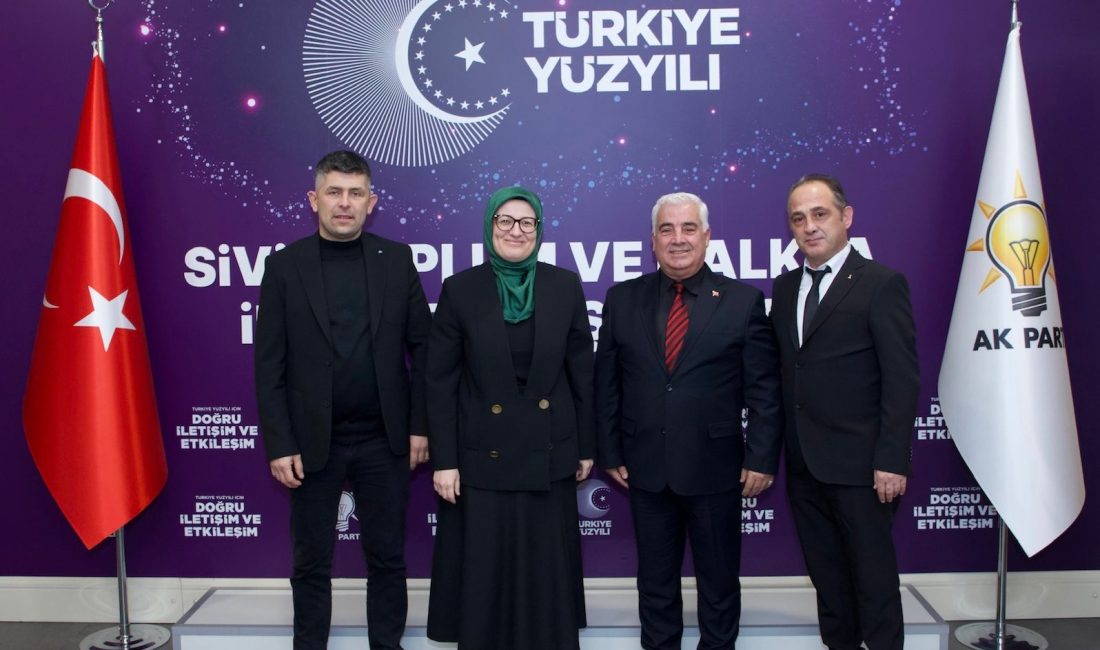 Bandırma’da AK Parti Genel Merkezi’ne ziyaret AK Parti Genel Başkan Yardımcısı ve Balıkesir Milletvekili Belgin Uygur,