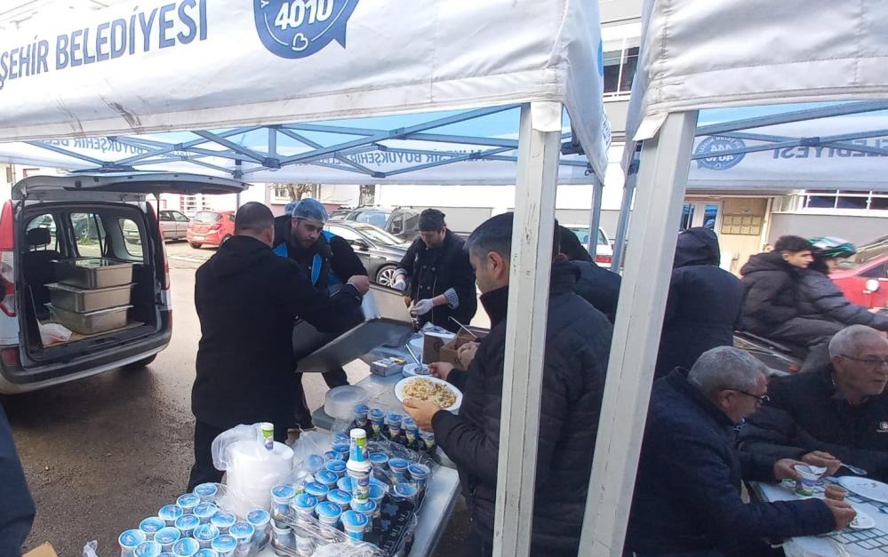 Balıkesir Büyükşehir’den şehide ahde vefa Balıkesir Büyükşehir Belediye Başkanı Ahmet Akın, geçtiğimiz aylarda Gürcistan’da düşen