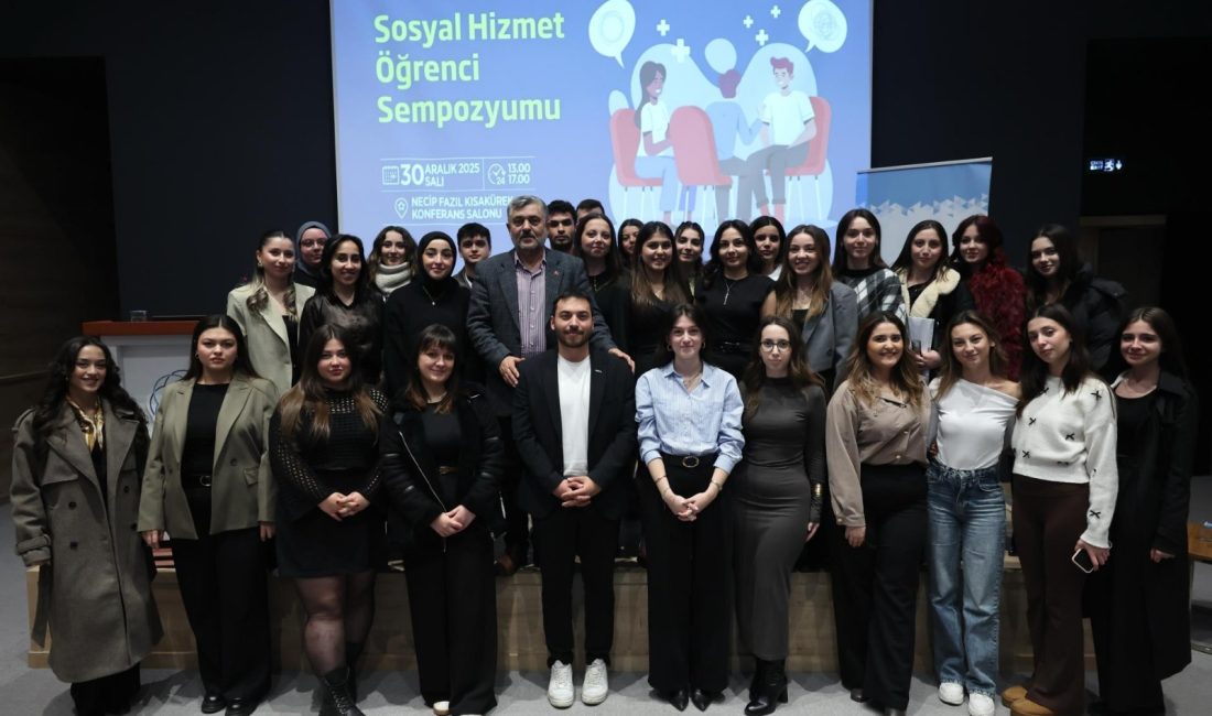 BANÜ’de Sosyal Hizmet öğrencileri çalışmalarını paylaştı BANÜ’de düzenlenen Sosyal Hizmet Öğrenci Sempozyumu’nda aile, kadın, gençlik, yaşlı,