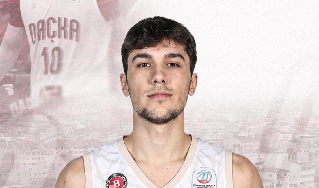 Bordo Basketbol’da Doğan Bozveli ile anlaştı Bandırma Bordo Basketbol, genç guard Doğan Bozveli ile 1,5 yıllık