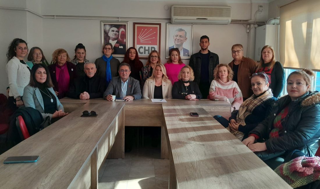 Zübeyde Hanım 103’üncü yılında Bandırma’da anıldı CHP Bandırma İlçe Kadın Kolları, Gazi Mustafa Kemal Atatürk’ün annesi