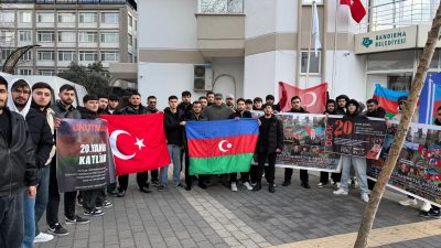 Bandırma Onyedi Eylül Üniversitesi’nde öğrenim gören Azerbaycanlı öğrenciler tarafından 20