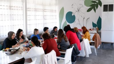 Susurluk Belediyesi, Gelişim Atölyesi bünyesinde düzenleyeceği ücretsiz kurslarla vatandaşlara kişisel