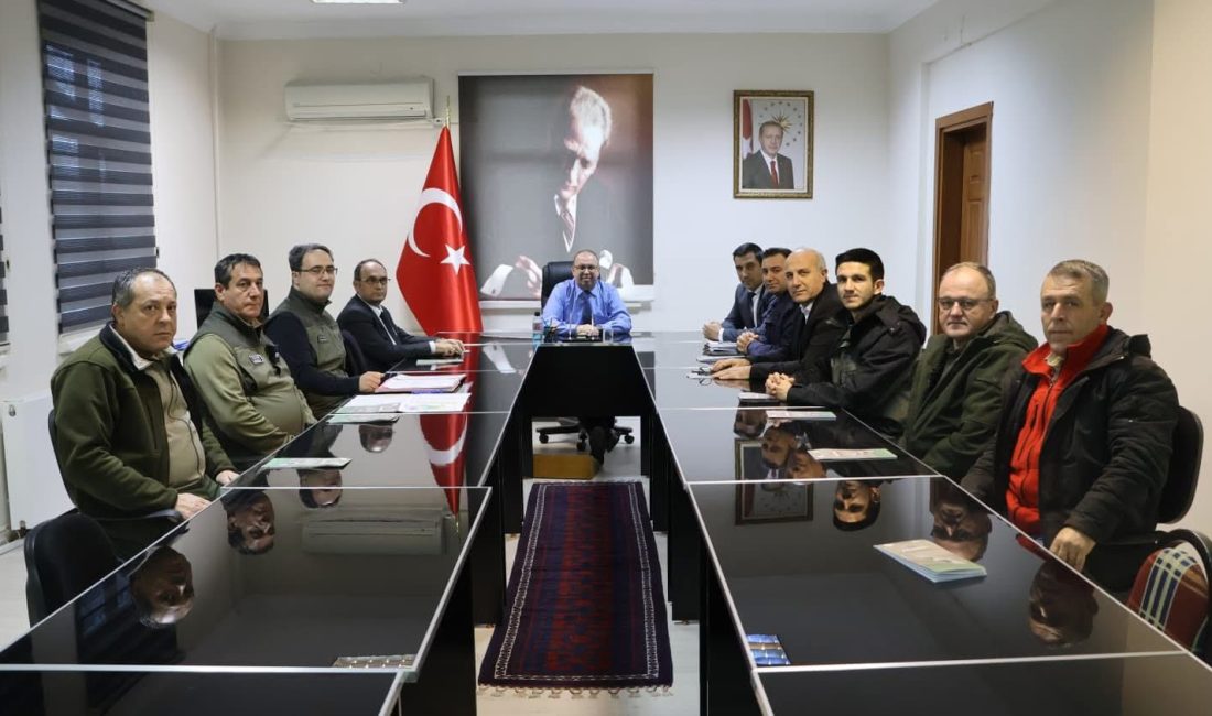 2026 Av Dönemi Planlaması Susurluk’ta Görüşüldü Susurluk’ta düzenlenen Av Komisyon Toplantısı’nda, yaban hayatının korunması ve 2026