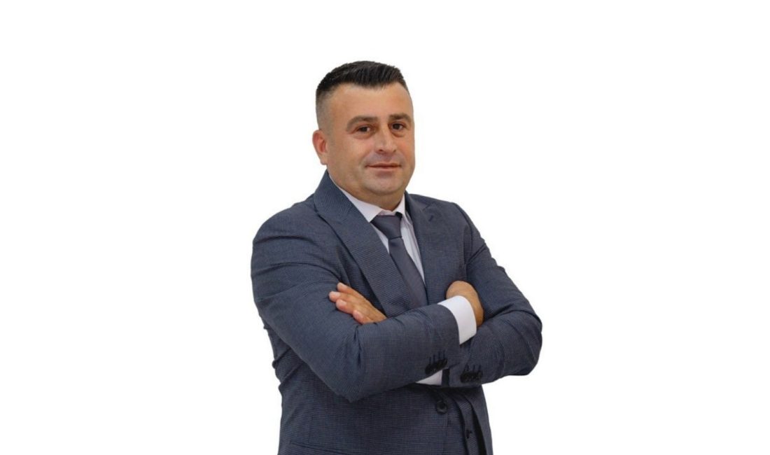 Gönen Şoförler Odası’nın Yeni Başkanı Ahmet Acar Oldu Gönen Esnaf Kefalet Kooperatifi Salonu’nda yapılan Gönen Şoförler Odası Başkanlık