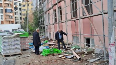 Edremit İlçe Millî Eğitim Müdürü Ramazan Esmen, ilçede güçlendirme çalışmaları