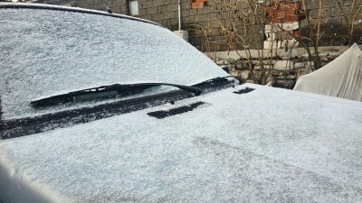 Bandırma’da akşam saatlerinde başlayan kar yağışı, yüksek kesim ve kırsal