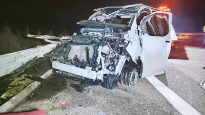 Karacabey ilçesi yakınlarında kuyumcudan alınan altınları taşımak üzere yola çıkan