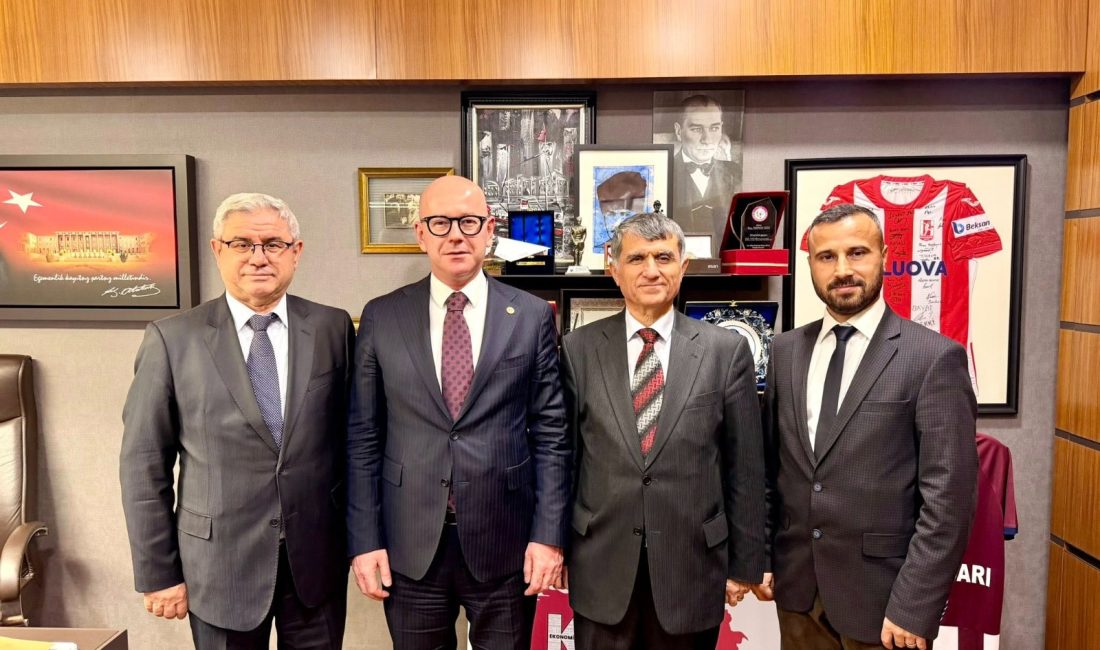 CHP’li Sarı, Ankara Balıkesirliler Derneği’ni Meclis’te Ağırladı CHP Balıkesir Milletvekili Serkan Sarı, Ankara Balıkesirliler Derneği Başkanı Servet