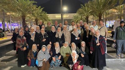 Bandırma Müftüsü Dr. Abdulhamid Pehlivan’ın öncülüğünde umreye giden Bandırmalı vatandaşlar,