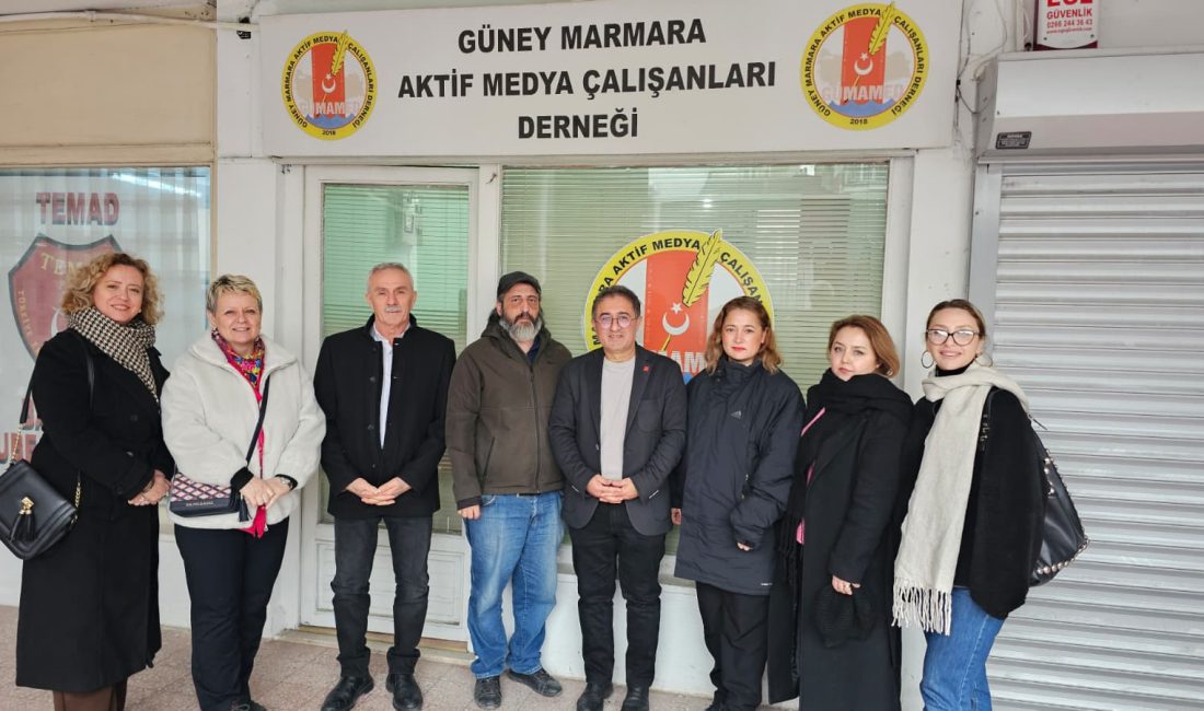 CHP Bandırma İlçe Başkanı Mehmet Atak ve yönetimi, Güney Marmara