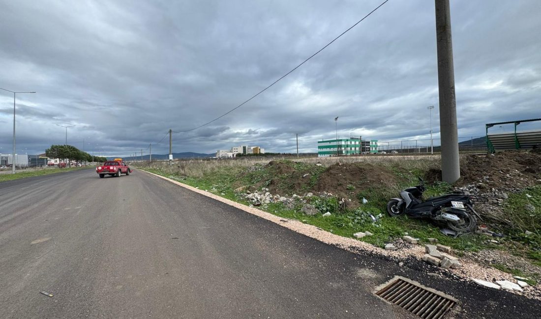 Gönen’de kamyonet ile motosiklet çarpıştı: 1 yaralı Gönen’de kamyonet ile motosikletin karıştığı trafik kazasında motosiklet sürücüsü yaralandı.