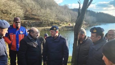 Balıkesir Valisi İsmail Ustaoğlu, Kapıdağ’da kaybolan Elif Kumal için yapılan