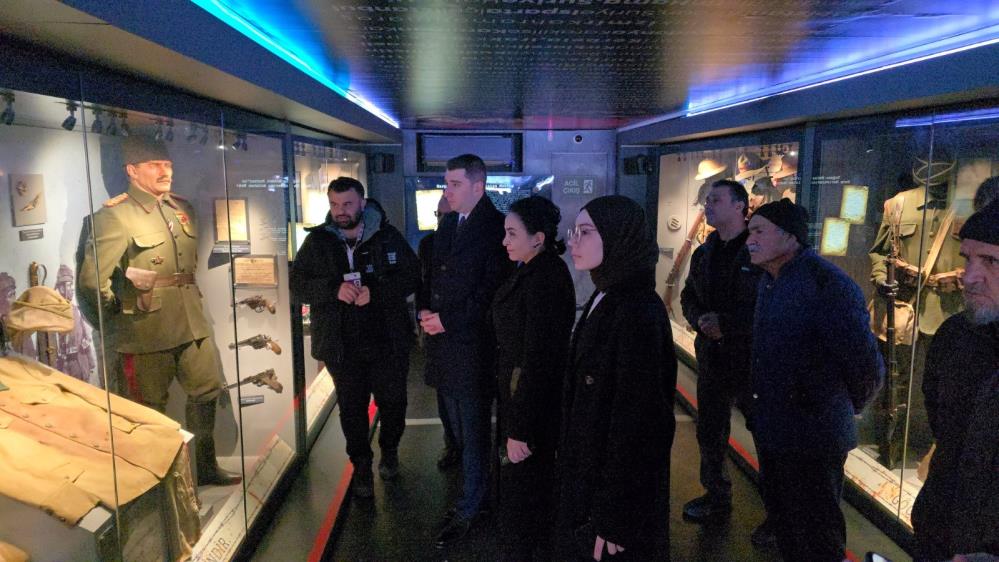 Çanakkale Savaşları Mobil Müzesi Sındırgı’da yoğun ilgi gördü Kültür ve Turizm Bakanlığına bağlı Çanakkale Savaşları Mobil Müzesi, Balıkesir