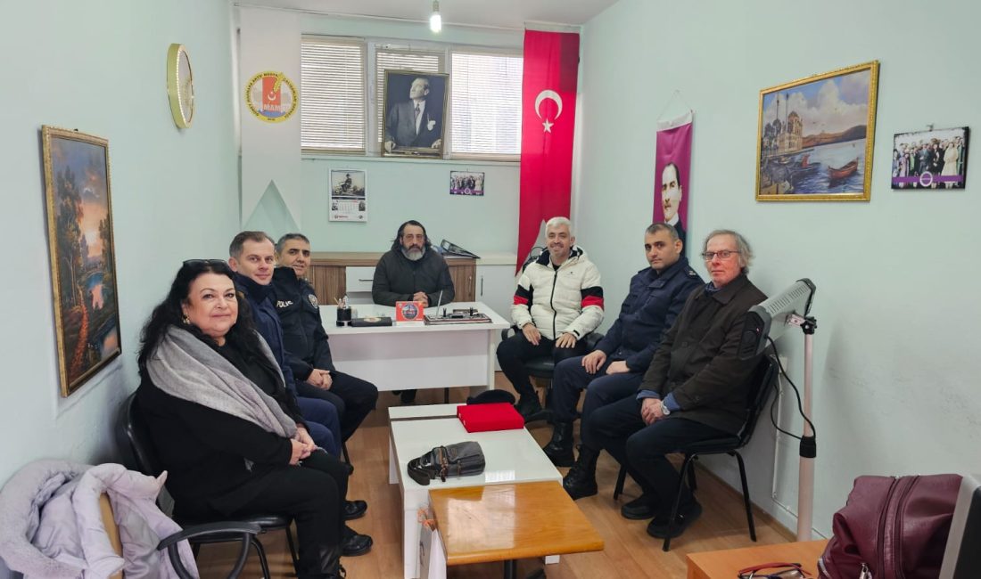 Güvenlik Amirlerinden GÜMAMED’e 10 Ocak Ziyareti Bandırma’daki güvenlik birimlerinin amirleri, 10 Ocak Çalışan Gazeteciler Günü dolayısıyla