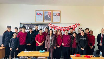 Marmara Kaymakamı Rumeysa Görentaş, eğitim-öğretim yılının ikinci döneminin başlangıcında Recep