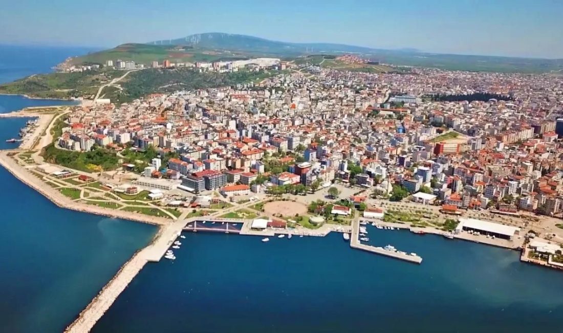 Büyükşehir’den Bandırma için imar mesaisi Bandırma’da iptal edilen nazım imar planlarının ardından Balıkesir Büyükşehir Belediyesi’nin
