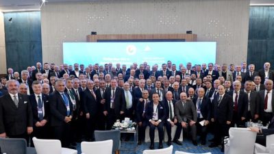 Edremit Ticaret Odası Yönetim Kurulu Başkanı Ahmet Çetin, Cumhurbaşkanı Recep